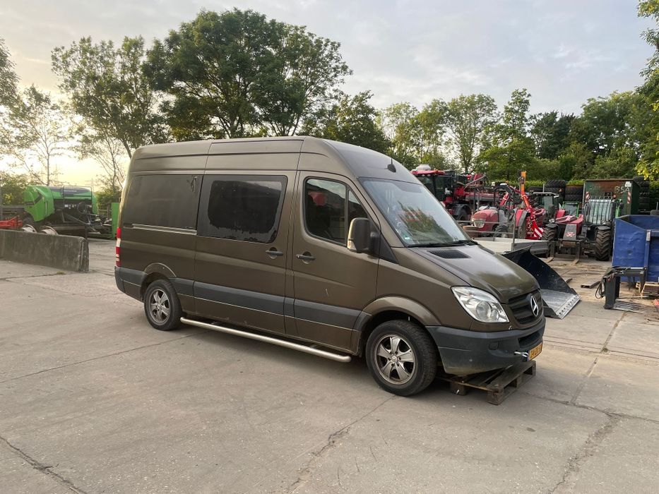 Mercedes Sprinter Kamper brygadówka 6 osoby