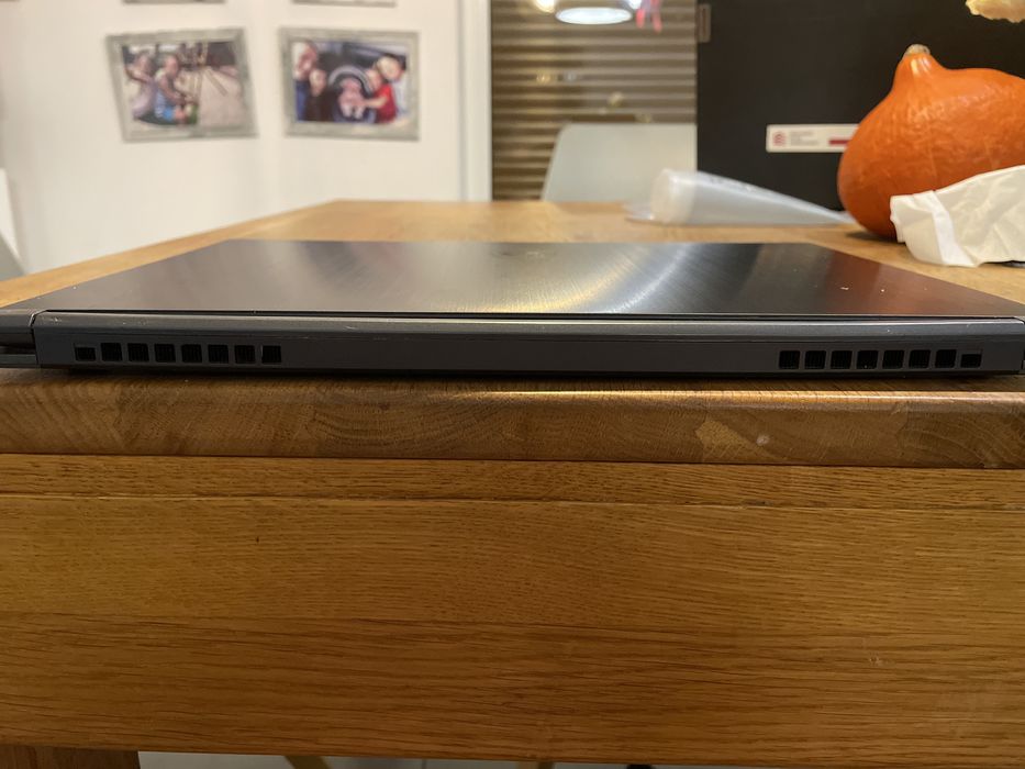 Laptop MSI modern 14 2021