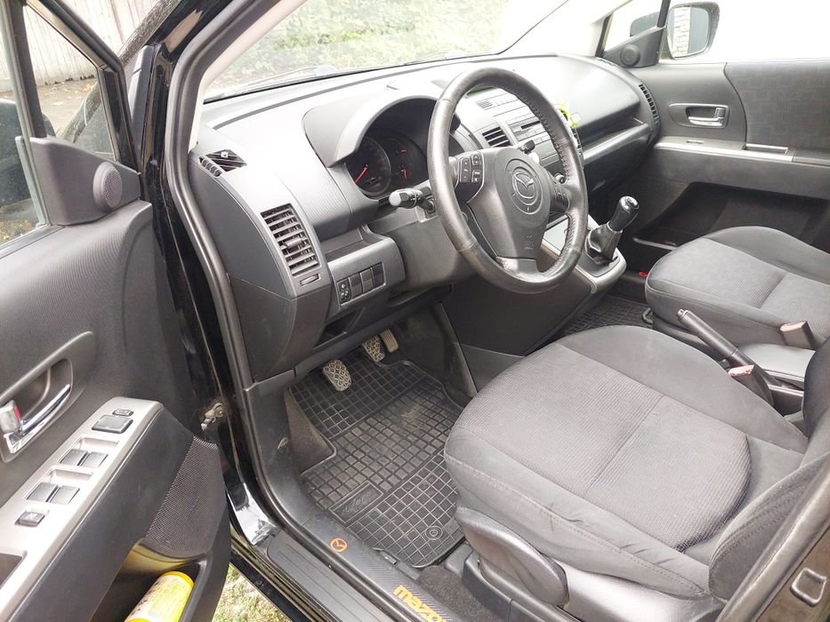 продам Mazda 5 2.0