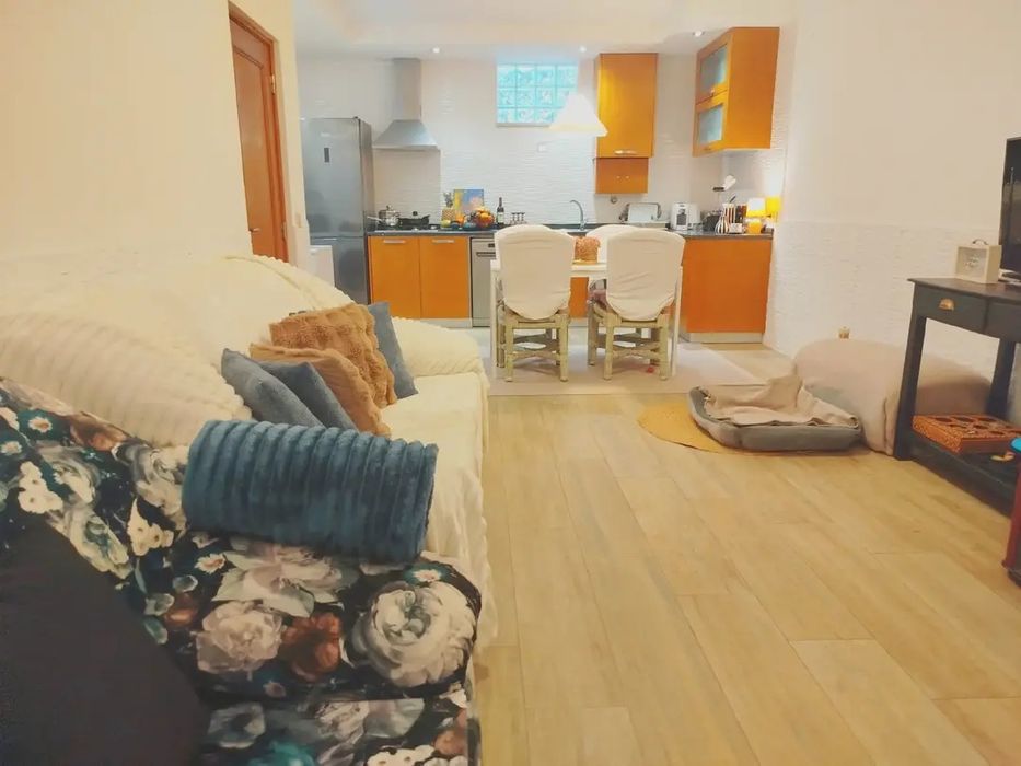 Moradia T2 Renovada – Pronta a Habitar – Sótão + Luz Solar – 199.000