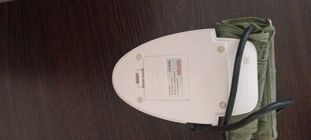 тонометр автоматический єлектронньій рабочий продам недорого ,