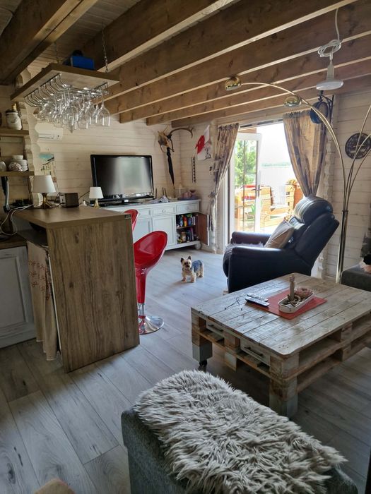 Domek nad jeziorem na wynajem