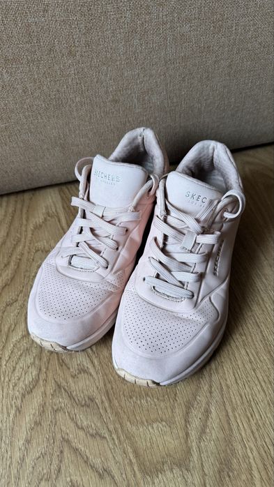 Женские кроссовки Skechers 38р.