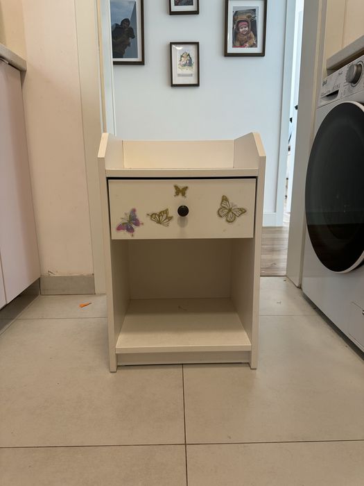 Szafka nocna Ikea dla dziewczynki