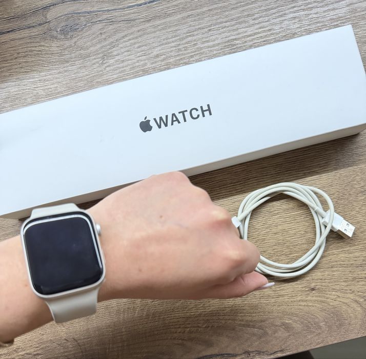 Apple Watch SE 2 (44mm) GPS, Starlight, оригінал