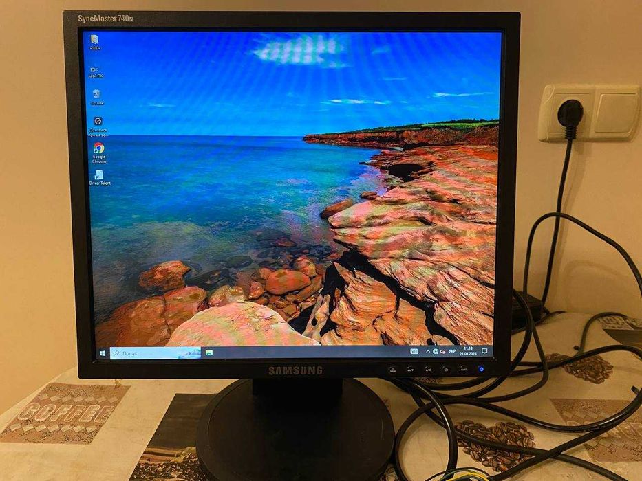 Монітор Samsung SyncMaster 740N
