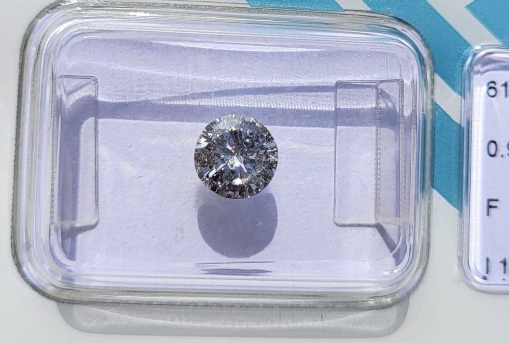 Brylant diament 0,90 Carat CERTYFIKAT, opakowany oryginał INWESTYCJA