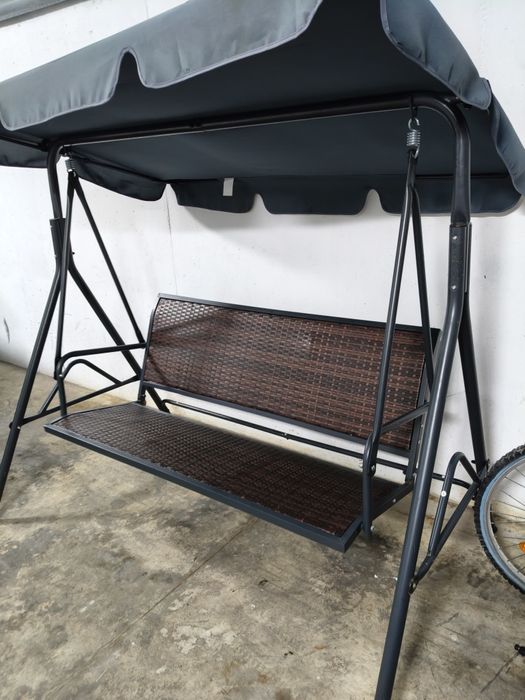 Baloiço jardim com toldo