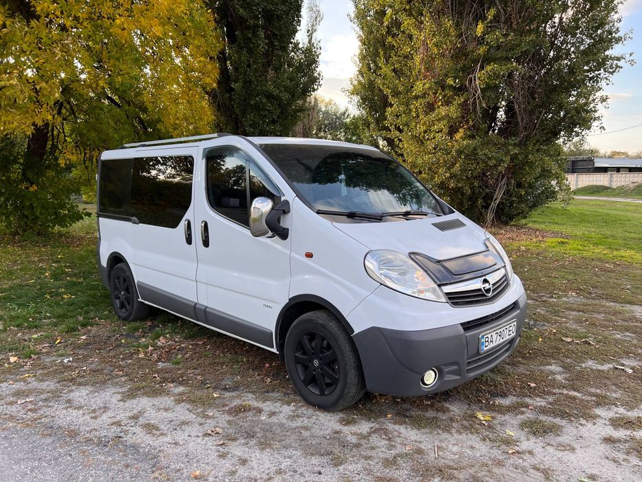 Продам OPEL Vivaro