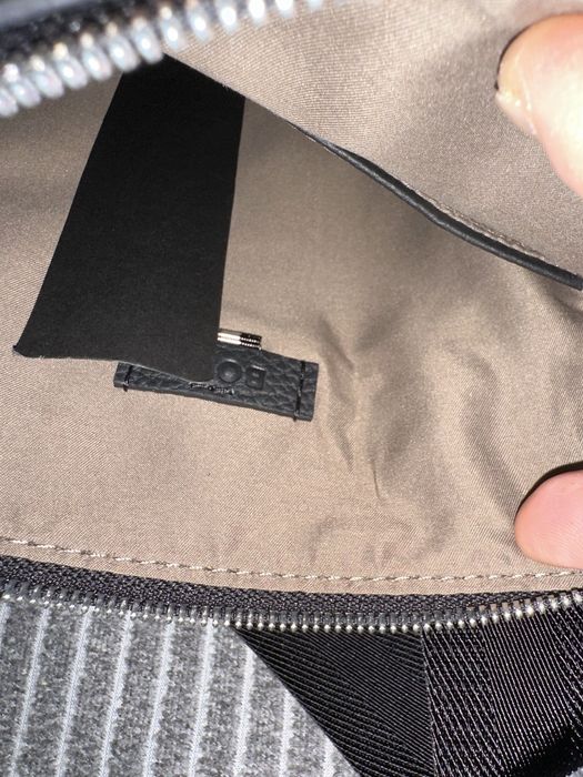 Saszetka BOSS Skora Naturalna