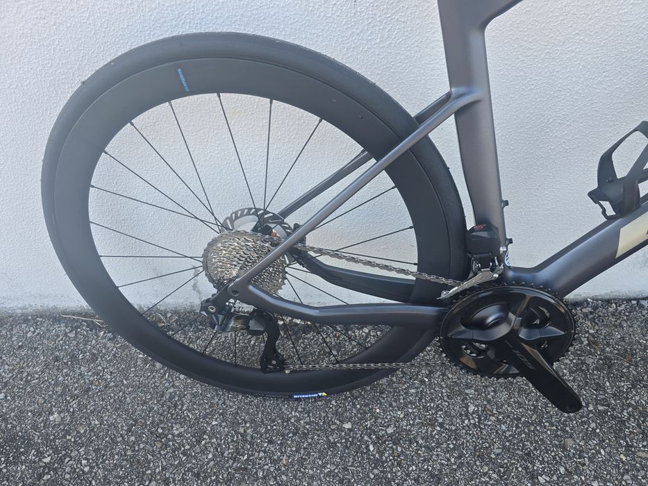 Bh carbono di2 12v rodas e guiador carbono