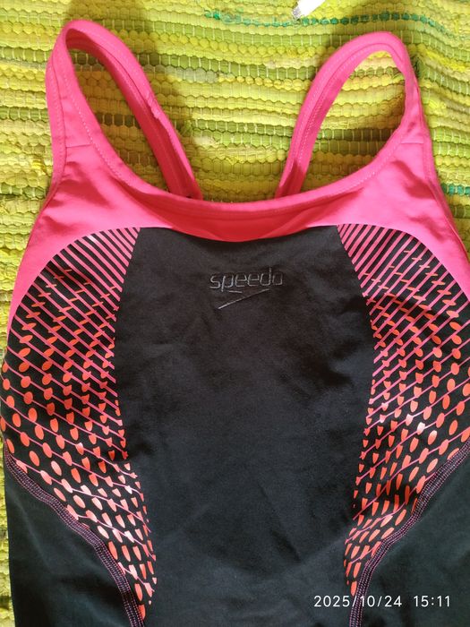 Суцільний купальник Speedo новий