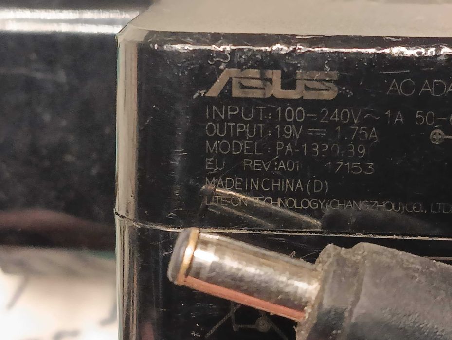Зарядне блок живлення питания до ноутбука Asus 19V 1.75A (4.0×1.35mm)