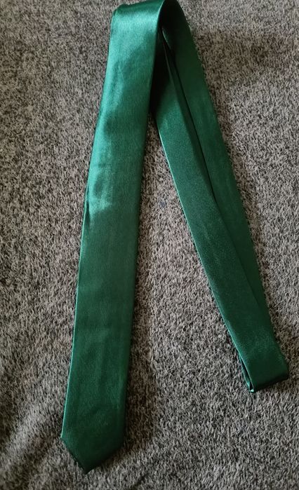 Krawat męski ciemnozielony
