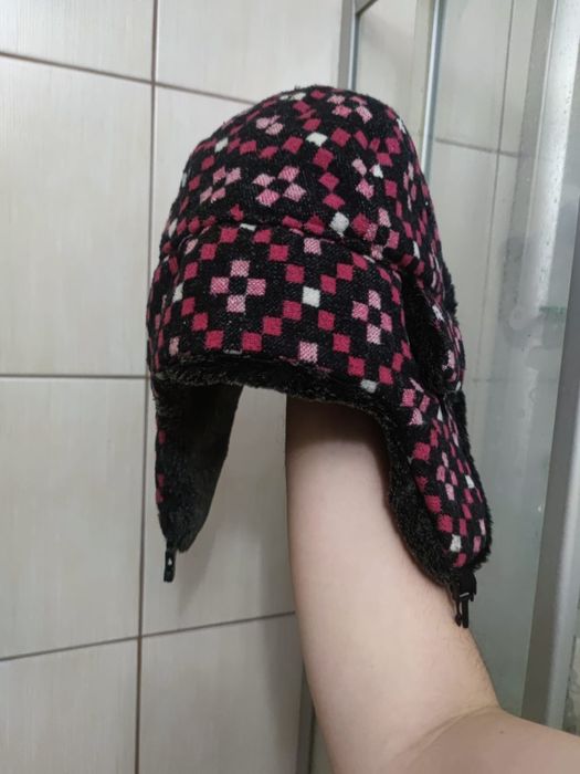 czapka uszatka traperka zimowa damska dziecięca wzór geometryczny romb