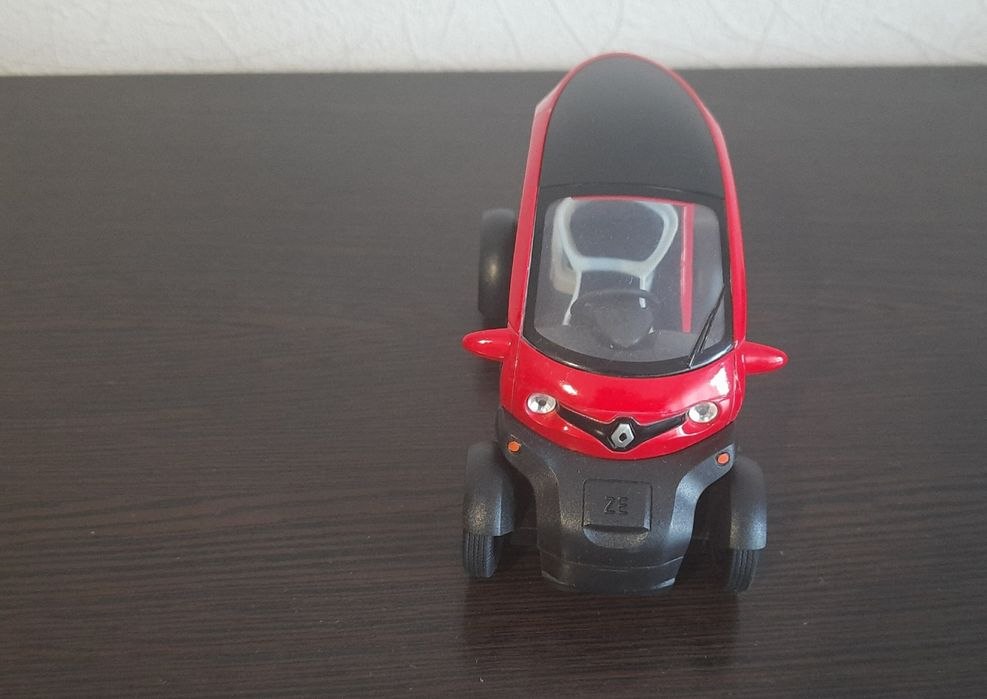 RENAULT TWIZY. KINSMART  модель автомобіля