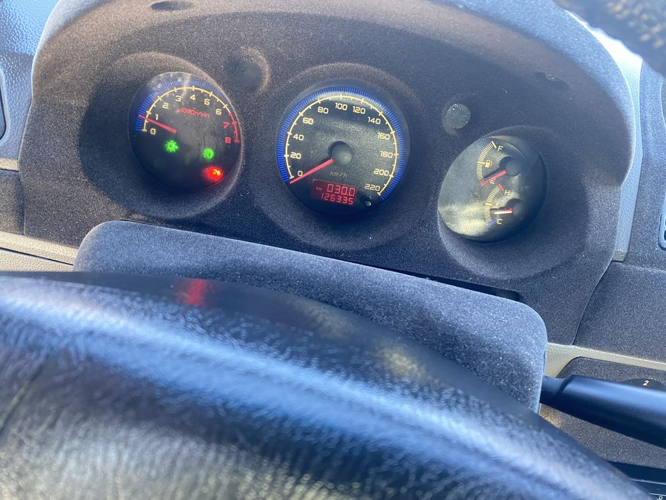 Geelу СК Кожаний Салон