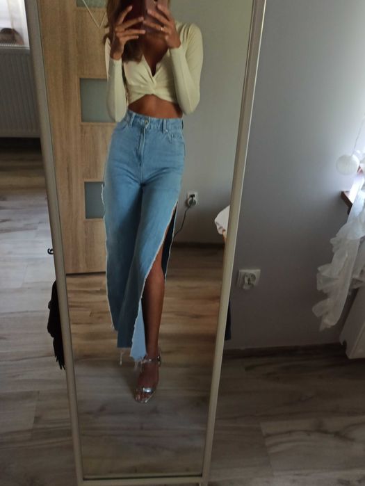 Spodnie jeansowe jeans dzwony rozcięcia wyższy stan XS surowe