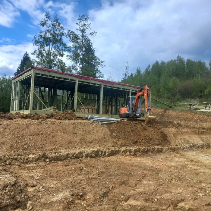 Послуги міні-екскаватора  Стрий,Сколе,Східниця