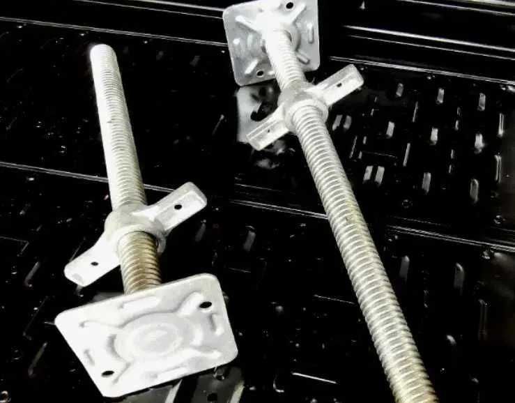 Base Nivelador Galvanizado p/ Andaime Europeu e Tradicional Novo64585410197506122