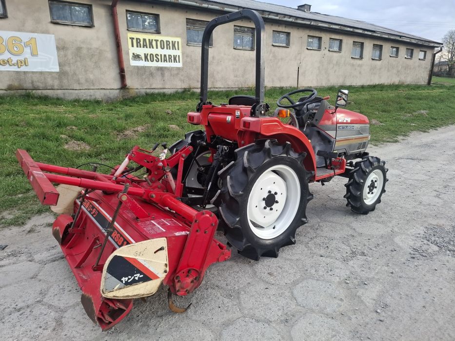 Traktorek japoński 4x4 Mitsubishi MT 241 piekny stan