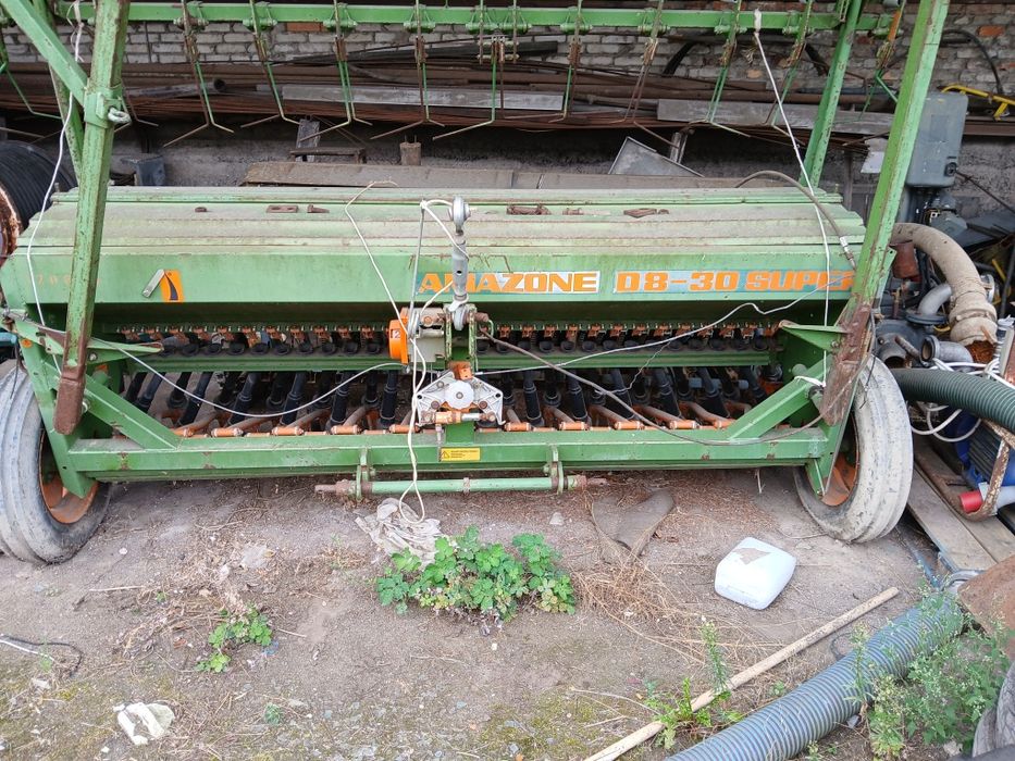 Siewnik Amazone D8 30 SUPER