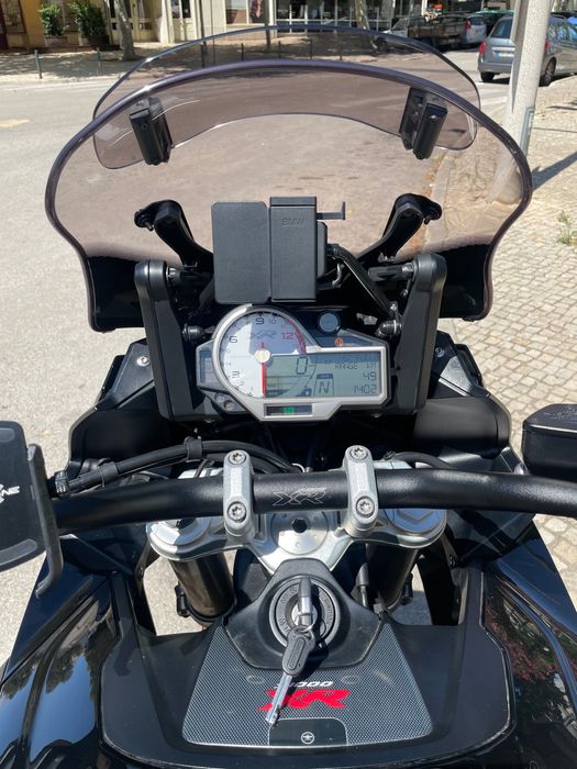 BMW S 1000 XR - Impecável