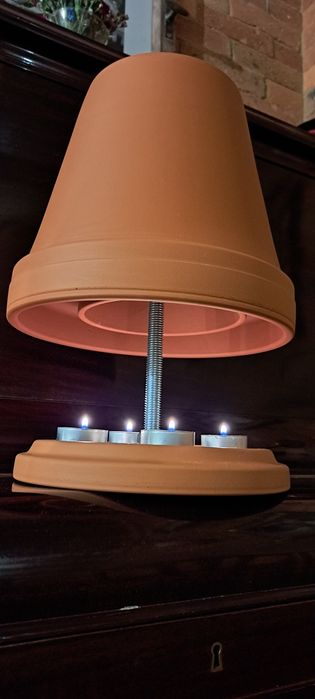 Lampka, lampa, doniczka, podgrzewacz temperatury , piecyk, piekarnik