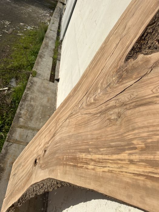 Prancha de Oliveira Maciça — Peça Única