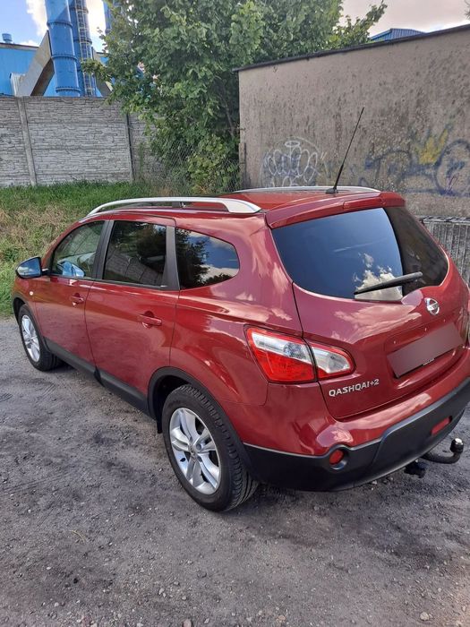 Nissan Qashqai+2