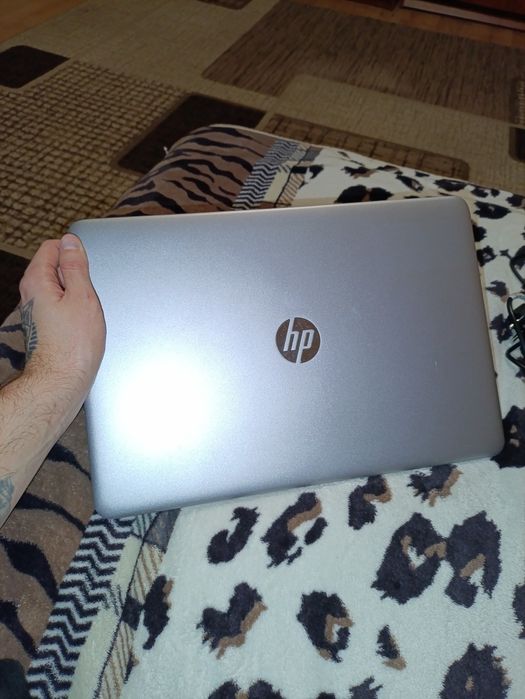 HP Elitebook top