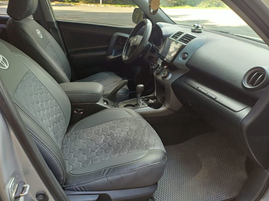 Tayota RAV4 2006