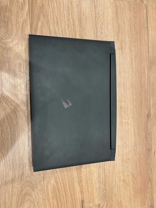 Laptop Gamingowy Aorus 15p 240hz i7-11800H rtx3070
