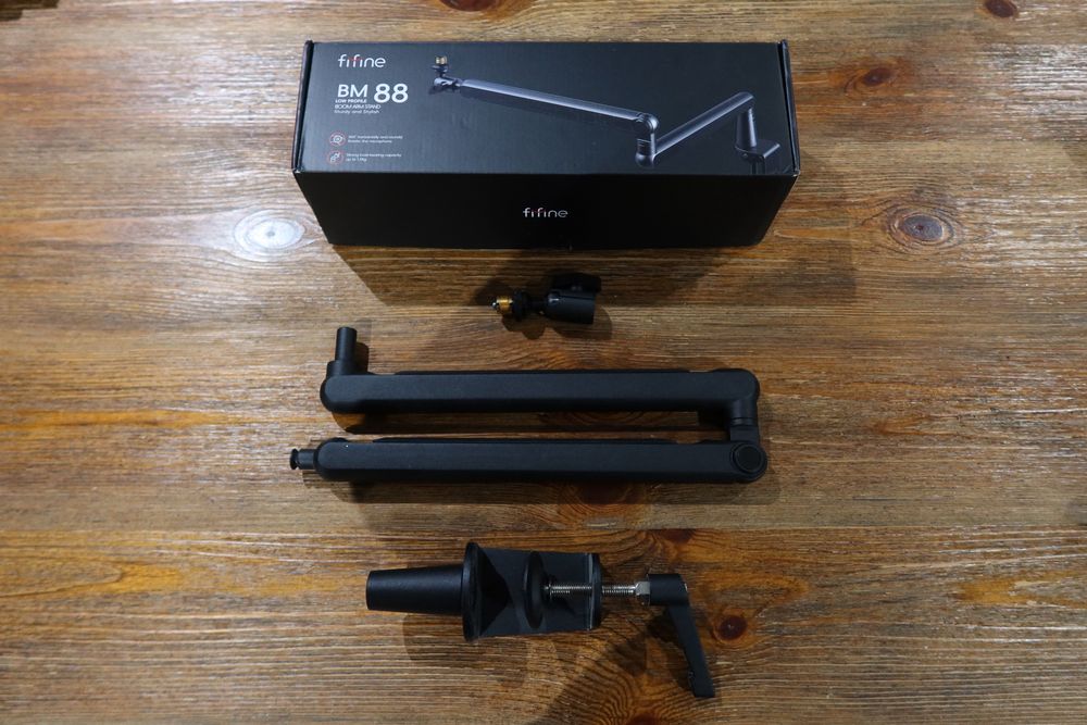 FIFINE BM88 – Braço Articulado para Microfone Low Profile – Como Novo
