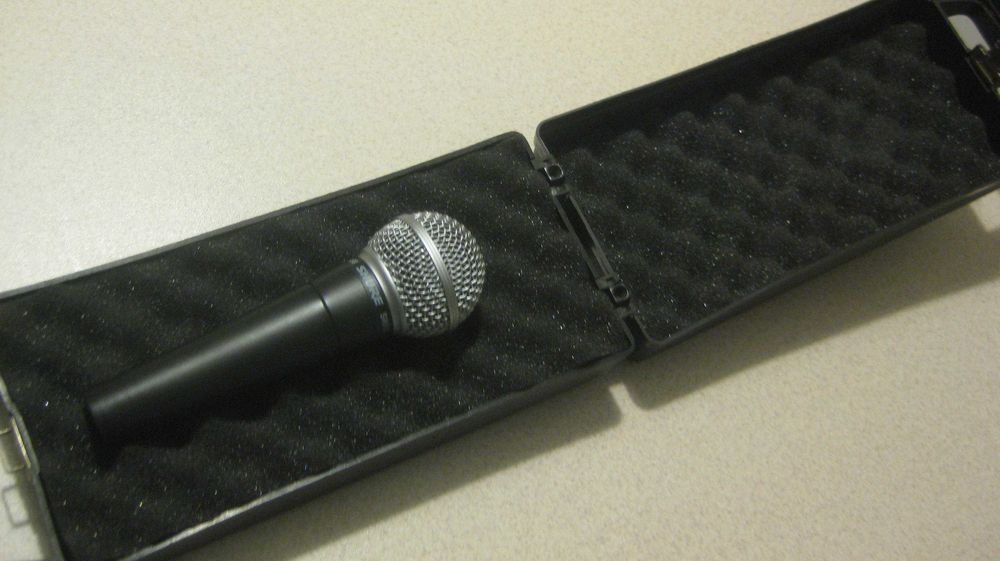 mikrofon "SHURE SM-58"
