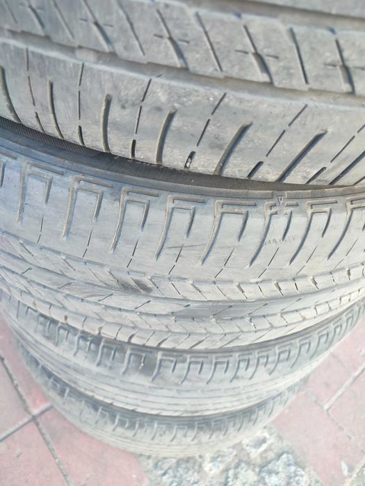 Шини bridgestone ecopia h/l 422 plus 225 55 r18 б/у 4 шт