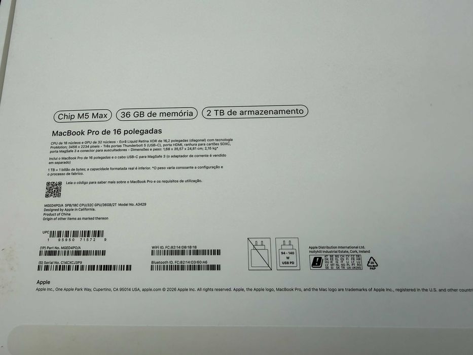 NOVO Macbook Pro 16 Preto - M5 Max - 36GB 2TB - Space Black