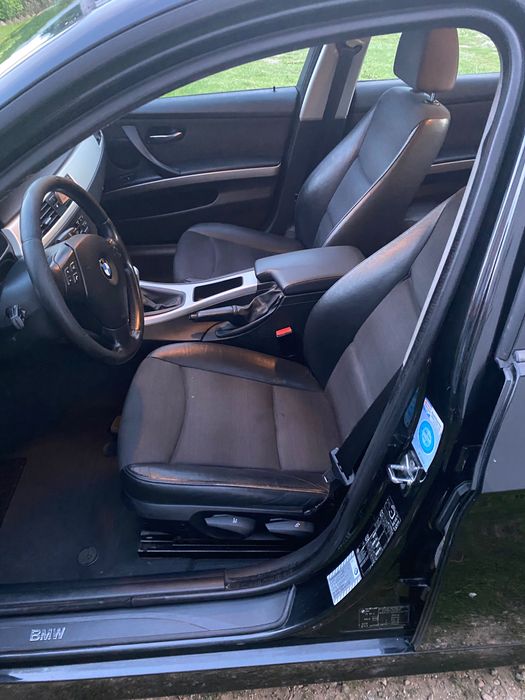 BMW e90 320d 2005r