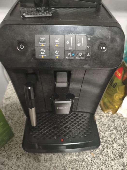Philips EP0820 Automática –  Descalcificada e Pronta a Usar