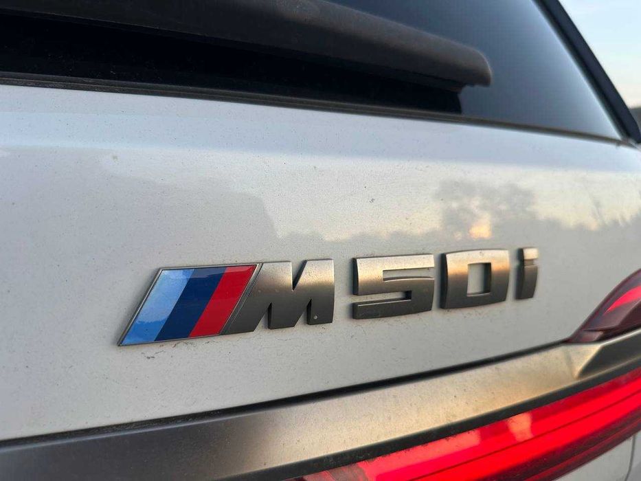 BMW X7 M50i Individual