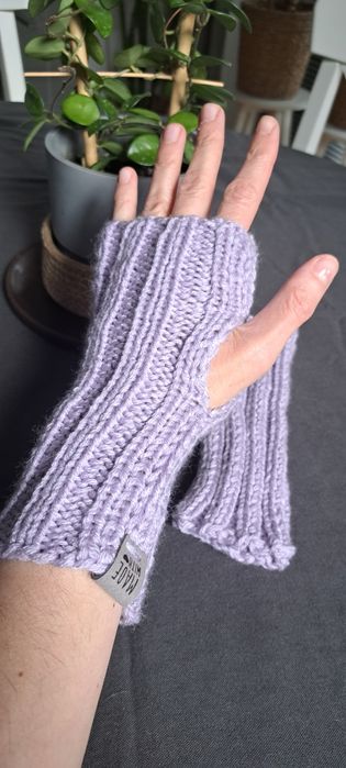 Jasnofioletowe mitenki/ rękawiczki Handmade.