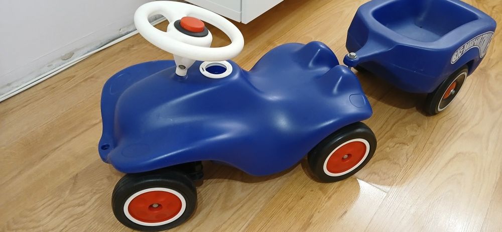 Jeździk Bobby Car z przyczepką