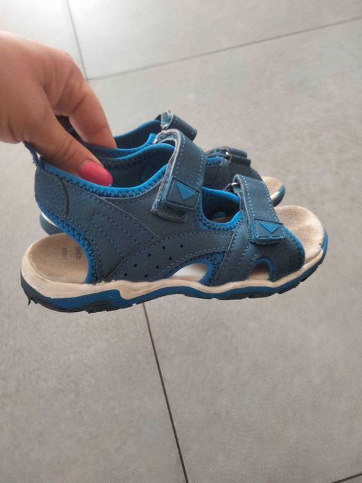 Sandałki ze skóry polecam rozm 31