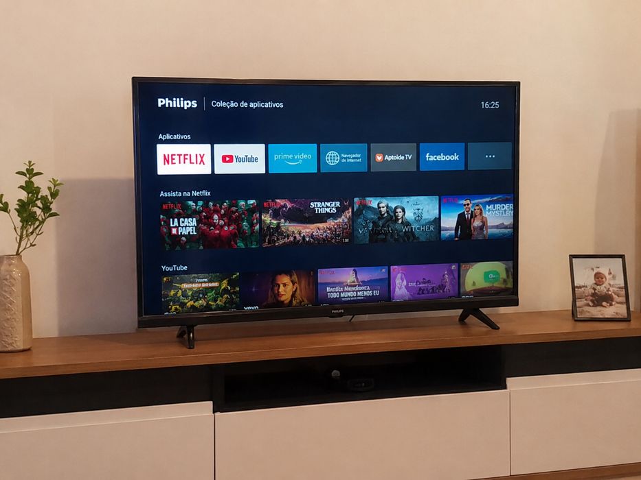Philips 43" LED FullHD Smart TV