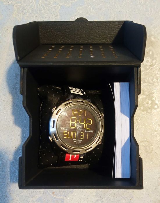 Zegarek męski diesel crusher (nowy)