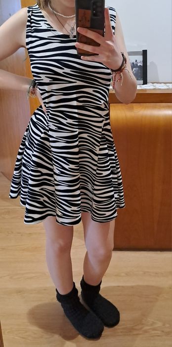 Vestido com padrão-Charme e Versatilidade numa Peça