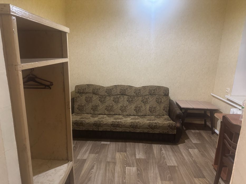 Здам кімнату 1-му хлопцю,в П/С.Без проживання власника.