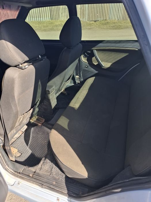 Ваз 2115, газ- бензин.