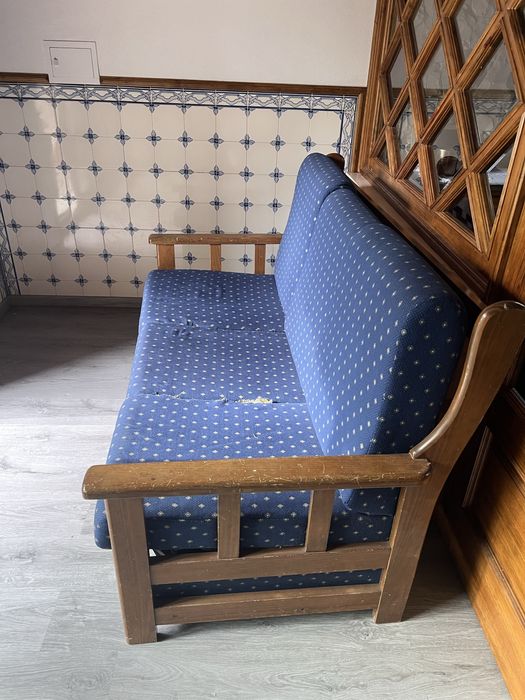Sofa cama + 2 sofas pequenos (poltrona)