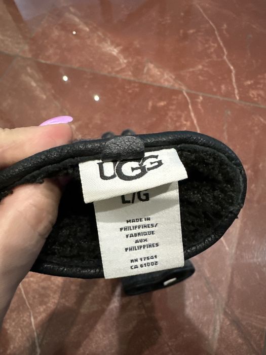 Перчатки Ugg
